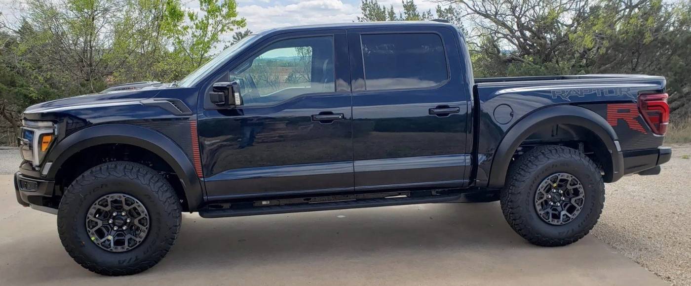 2025 Ford F-150 Raptor — Pickup Truck — 12 mi — Carrollton, TX