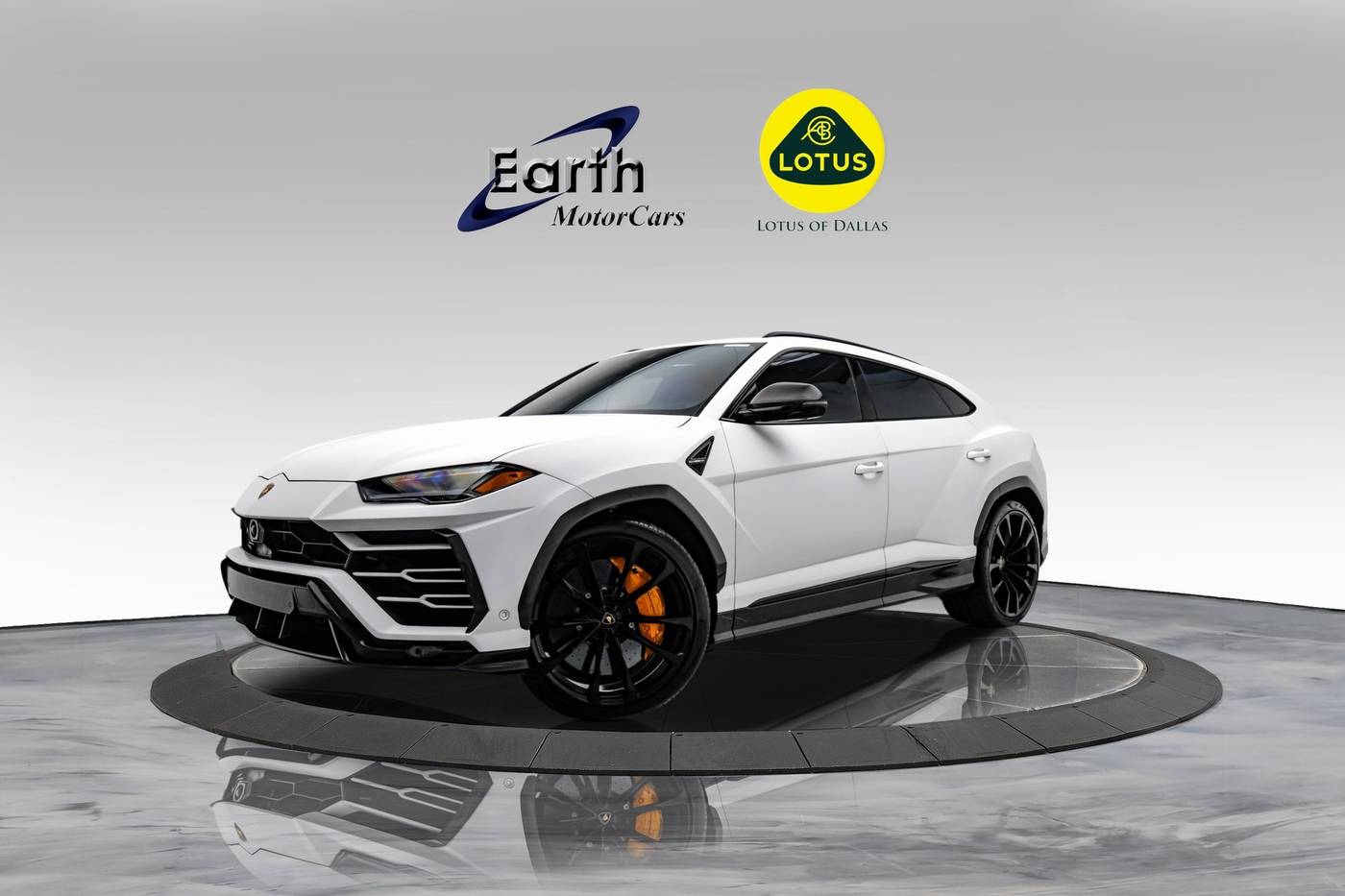 2022 Lamborghini Urus