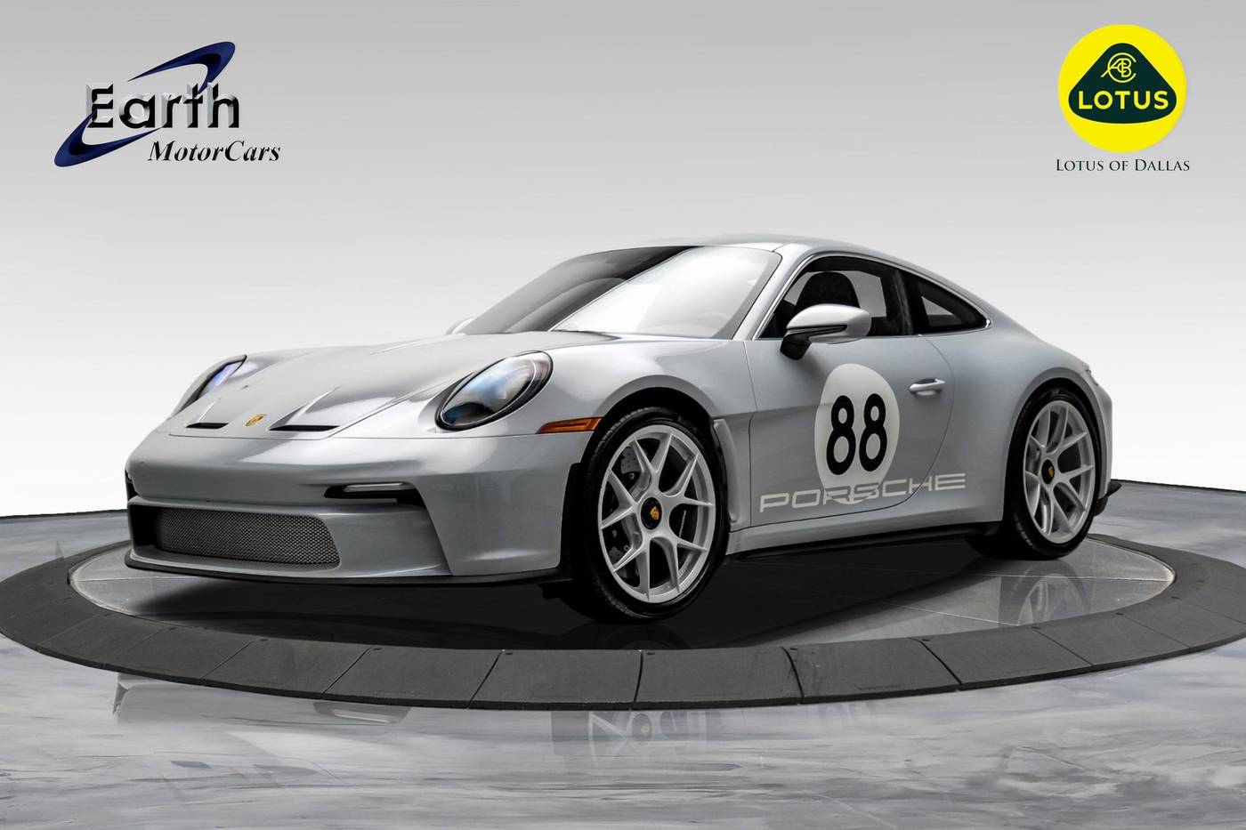 2024 Porsche 911 S/T