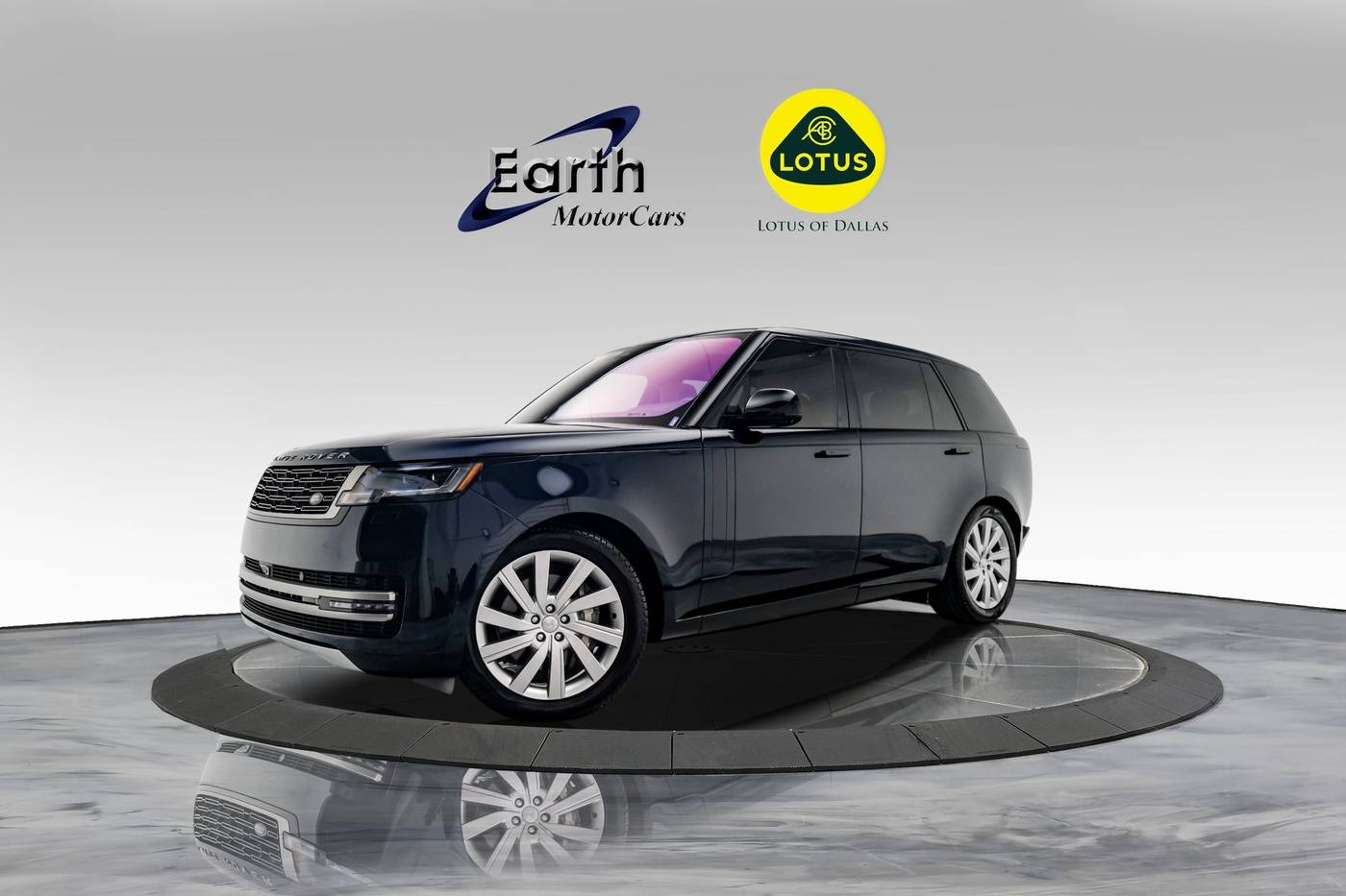 2023 Land Rover Range Rover SE — SUV — 24,724 mi — Carrollton, TX
