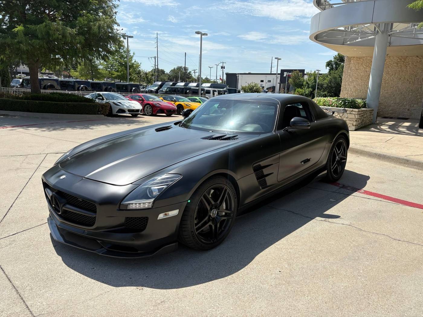 2011 Mercedes-Benz SLS AMG Standard