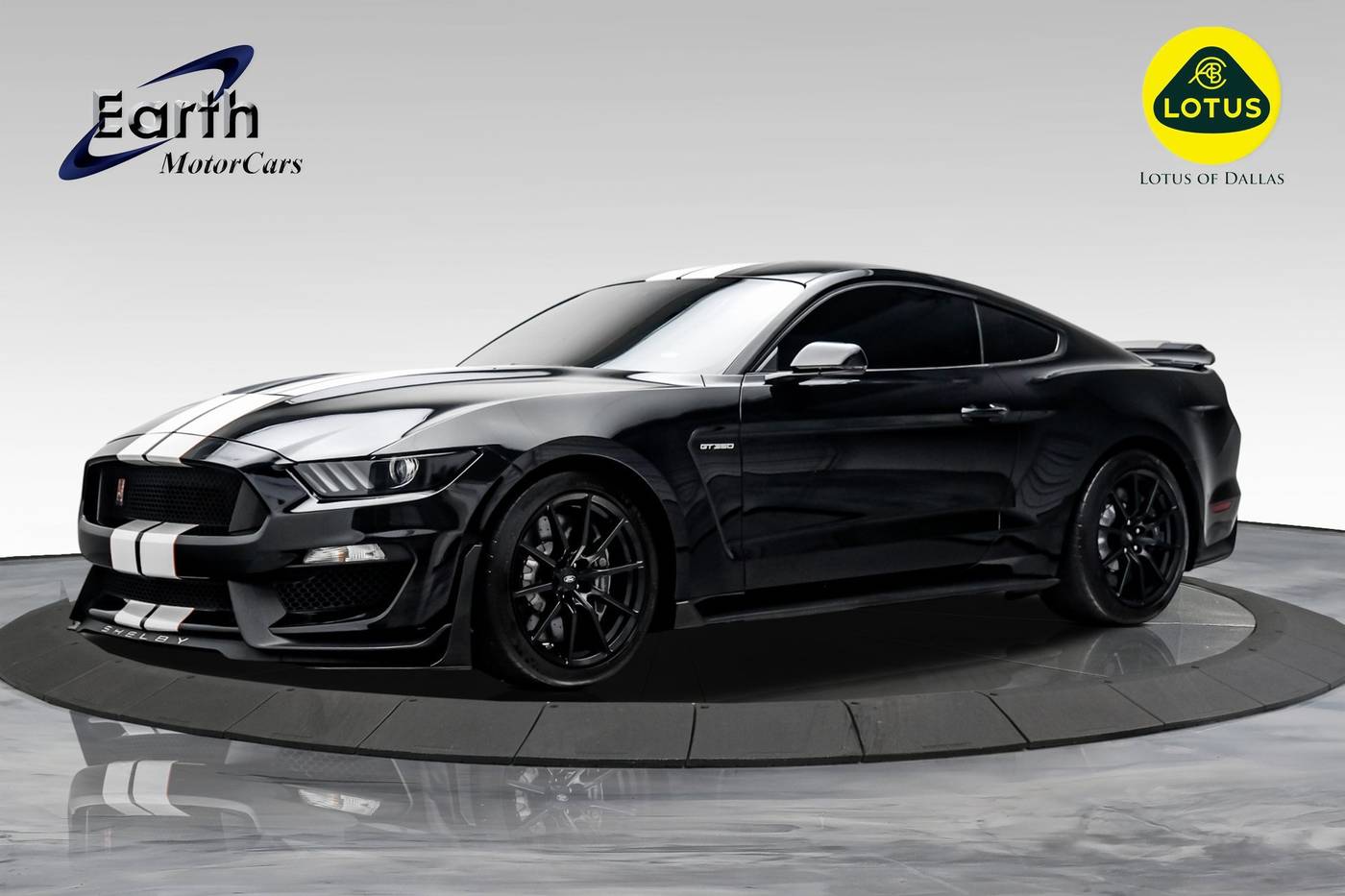2017 Ford Mustang Shelby GT350 — Coupe — 24,021 mi — Carrollton, TX