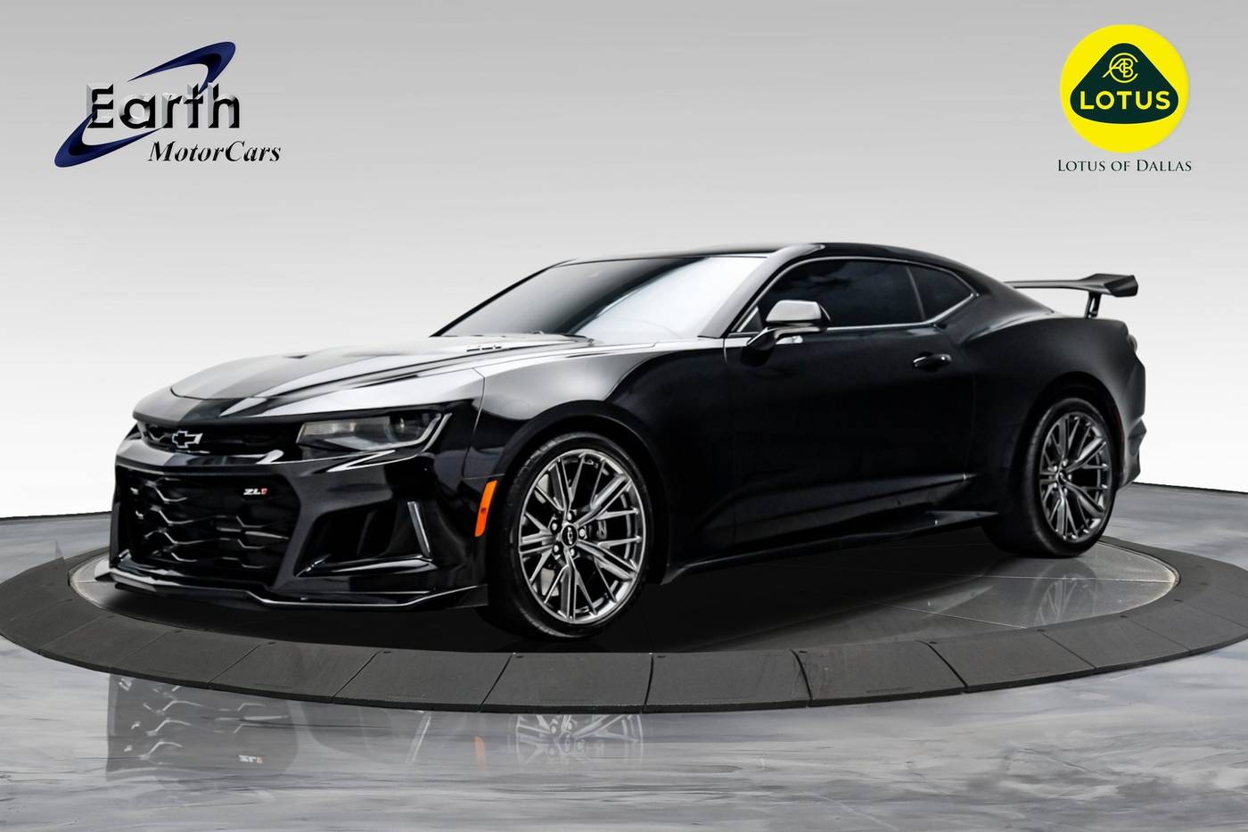 2024 Chevrolet Camaro ZL1 — Coupe — 1,802 mi — Carrollton, TX