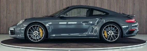 2017 Porsche 911 Turbo S