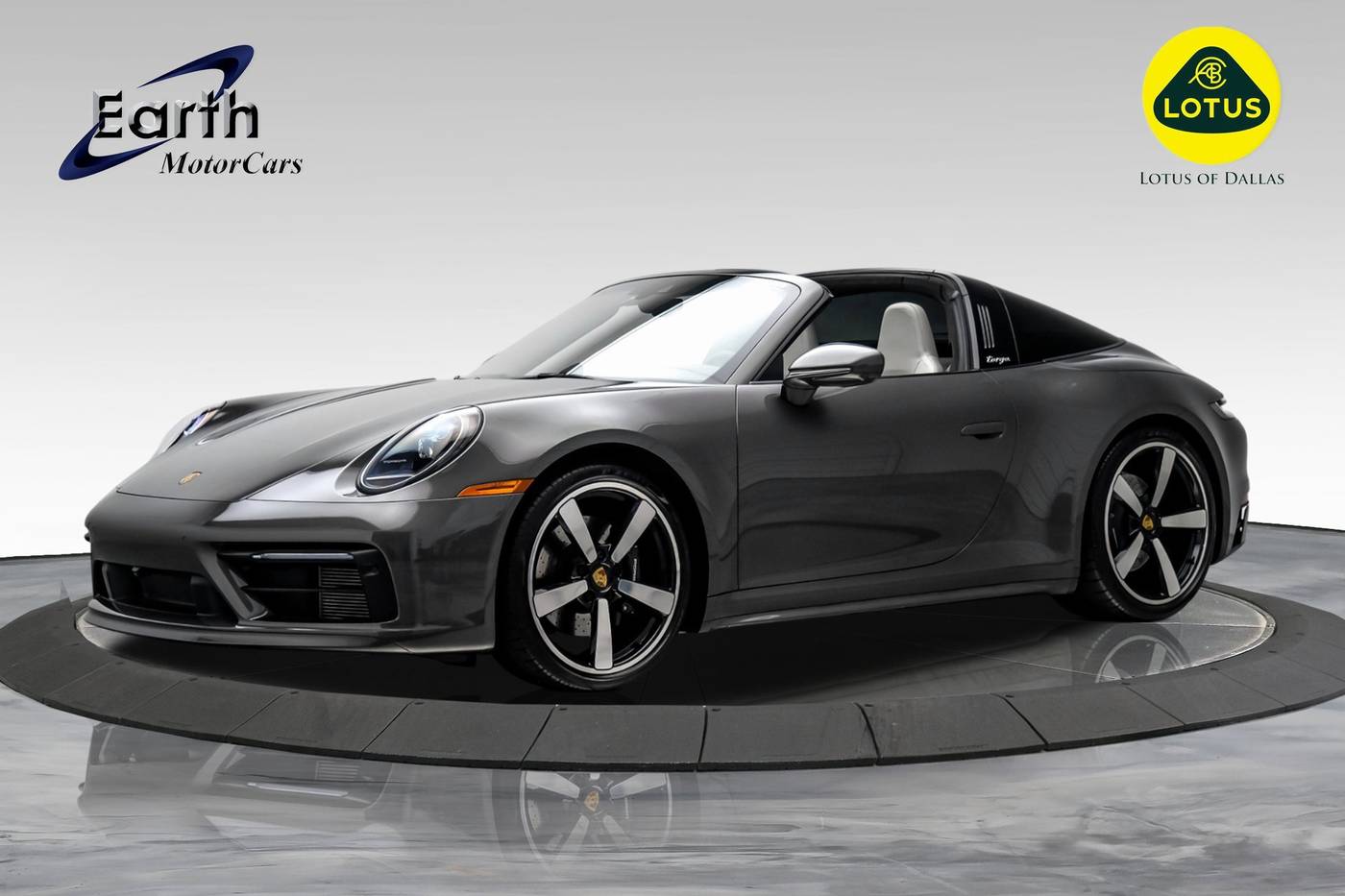 2022 Porsche 911 Targa 4S — Coupe — 6,100 mi — Carrollton, TX