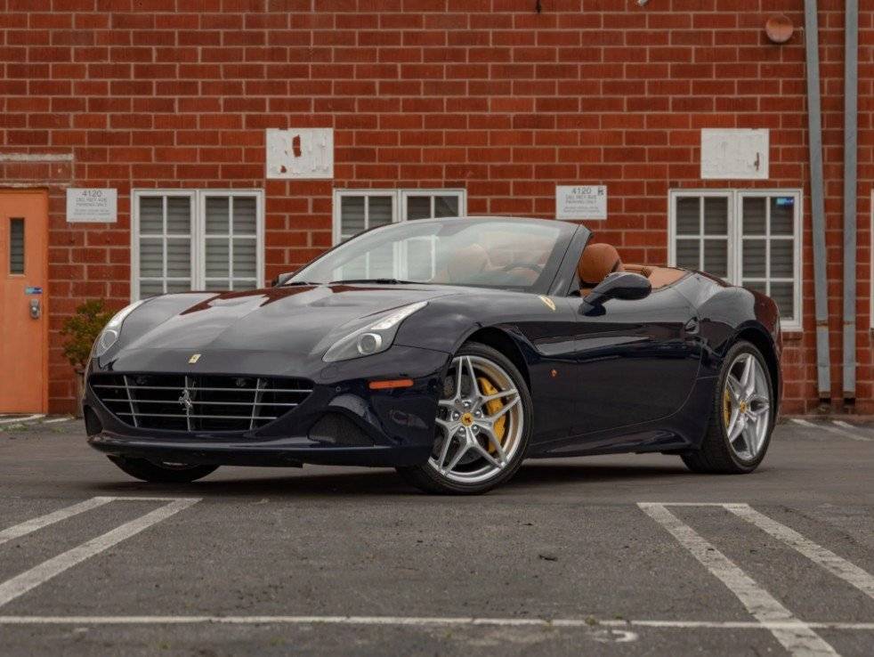 2017 Ferrari California T Standard — Convertible — 8,460 mi — Carrollton, TX