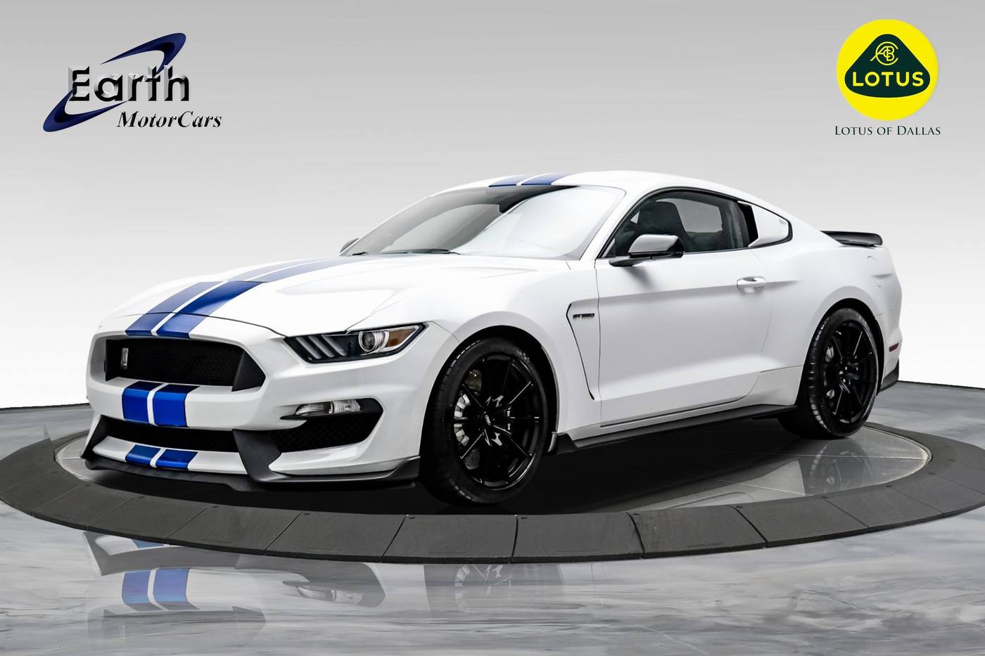 2018 Ford Mustang Shelby GT350 — Coupe — 5,400 mi — Carrollton, TX