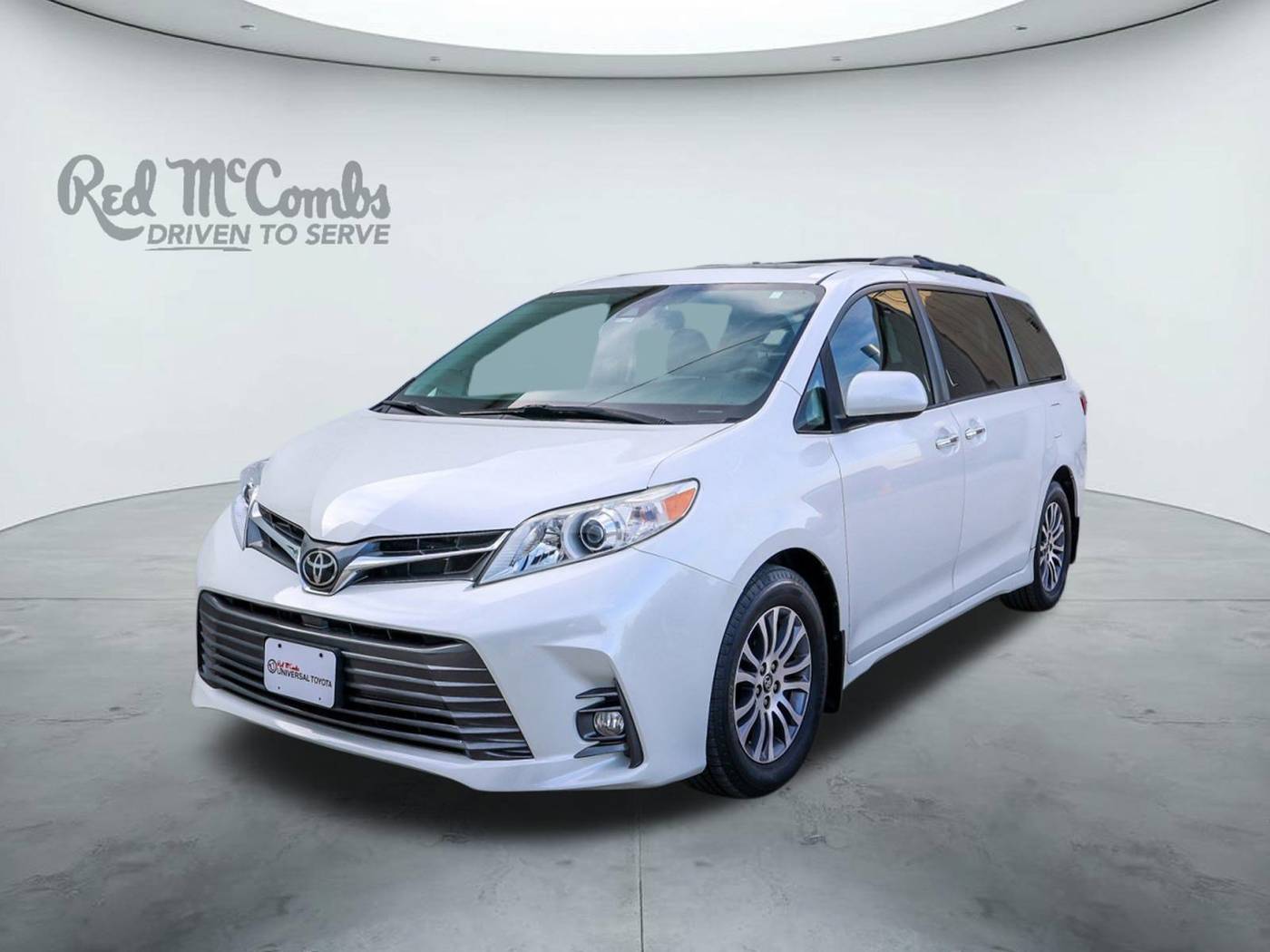 2018 Toyota Sienna XLE — Minivan — 61,171 mi — San Antonio, TX