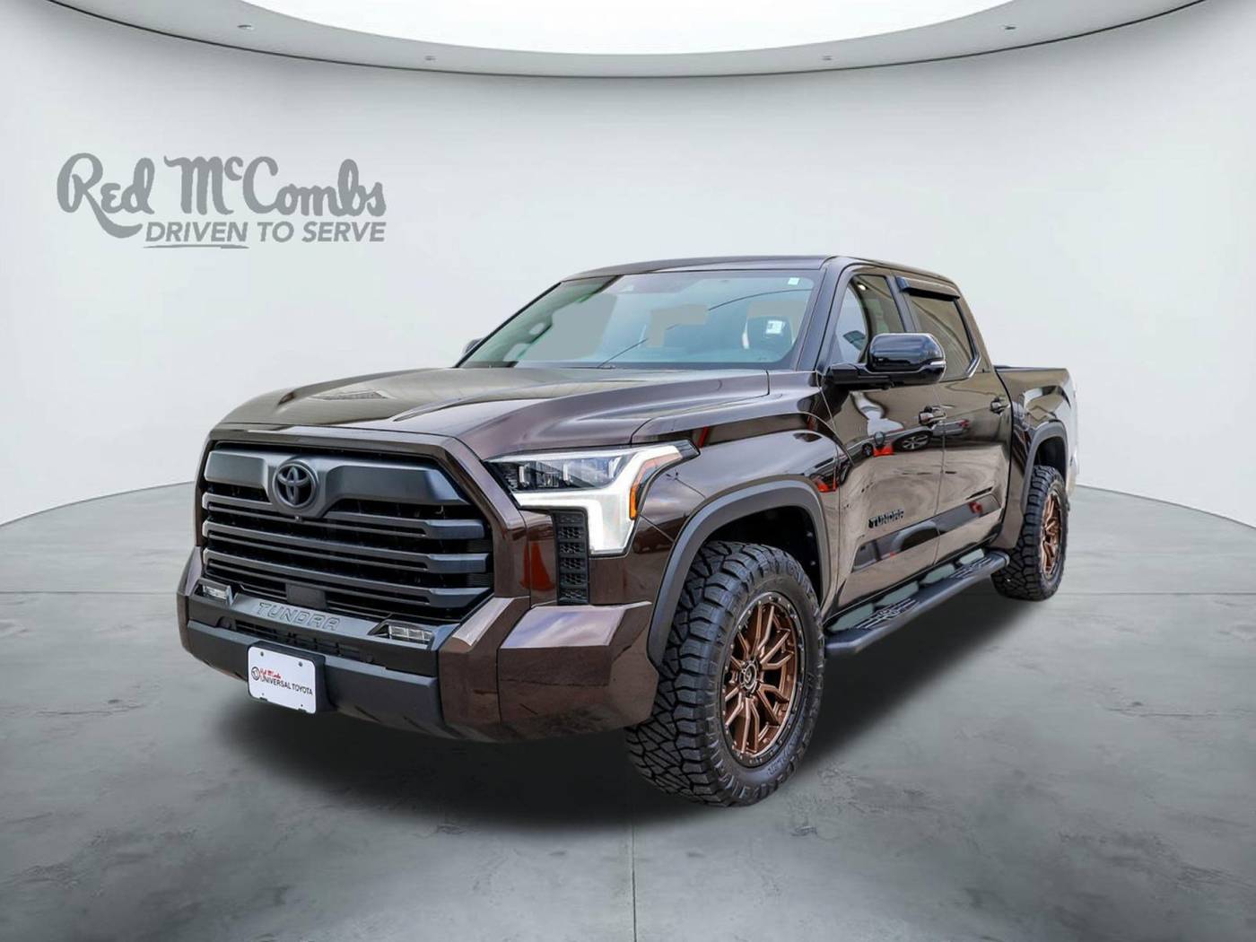 2025 Toyota Tundra Limited — Pickup Truck — 2,051 mi — San Antonio, TX