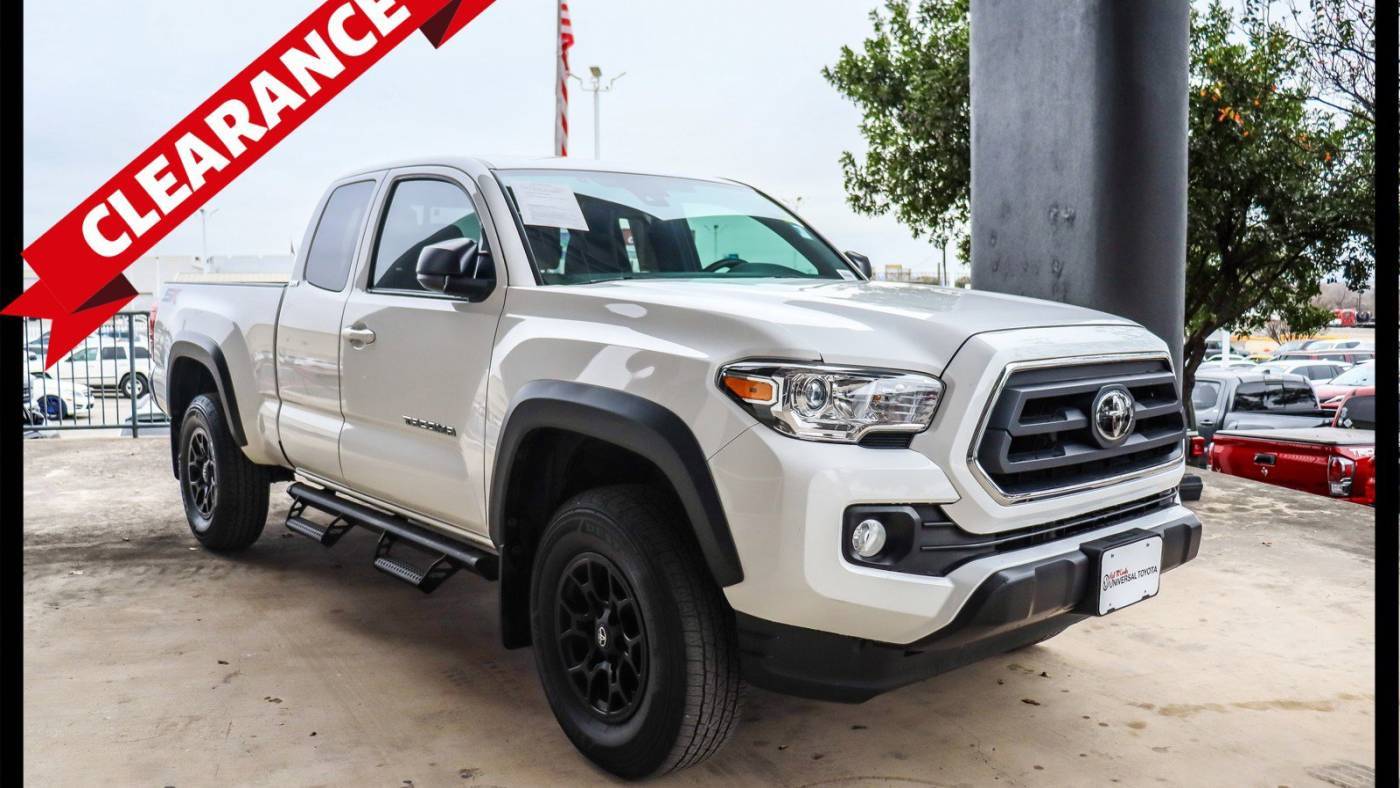 2023 Toyota Tacoma SR5 — Pickup Truck — 44,421 mi — San Antonio, TX