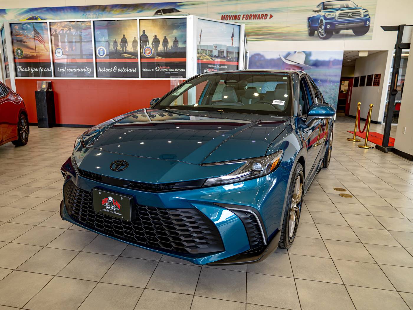 2026 Toyota Camry Hybrid SE