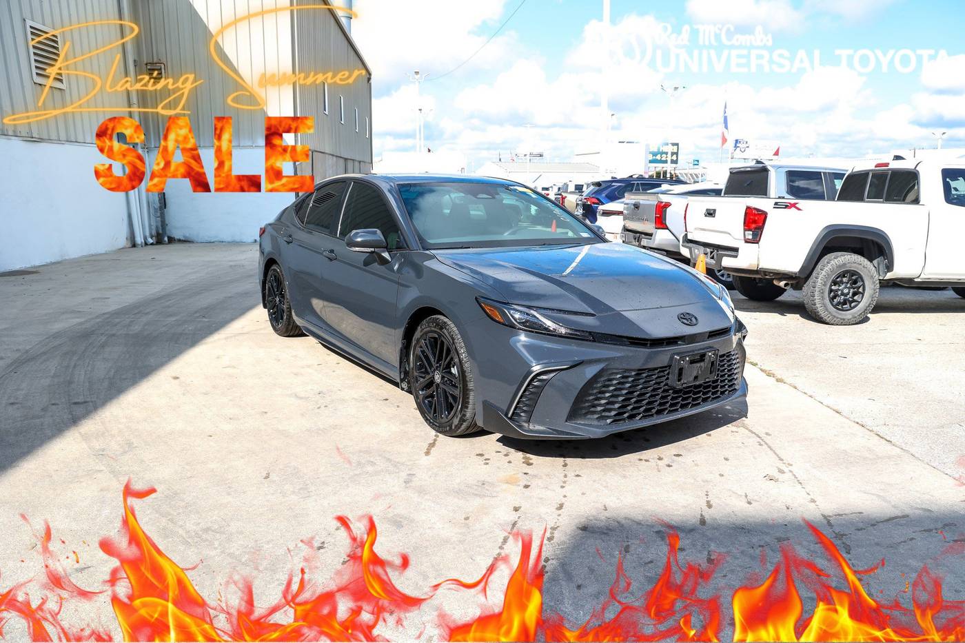 2025 Toyota Camry Hybrid SE — Sedan — 18,134 mi — San Antonio, TX