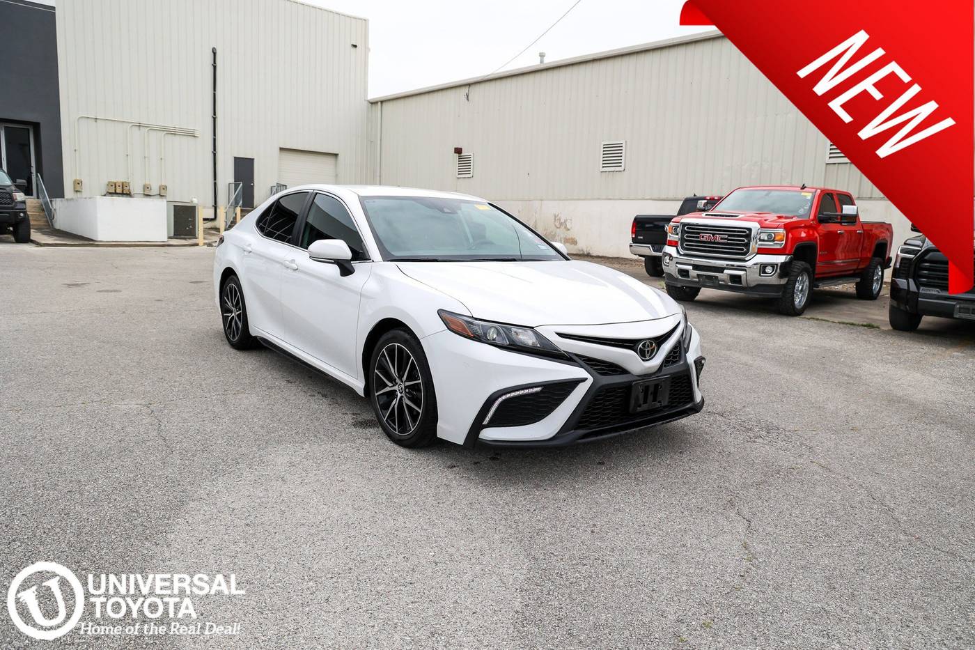 2022 Toyota Camry SE — Sedan — 54,917 mi — San Antonio, TX