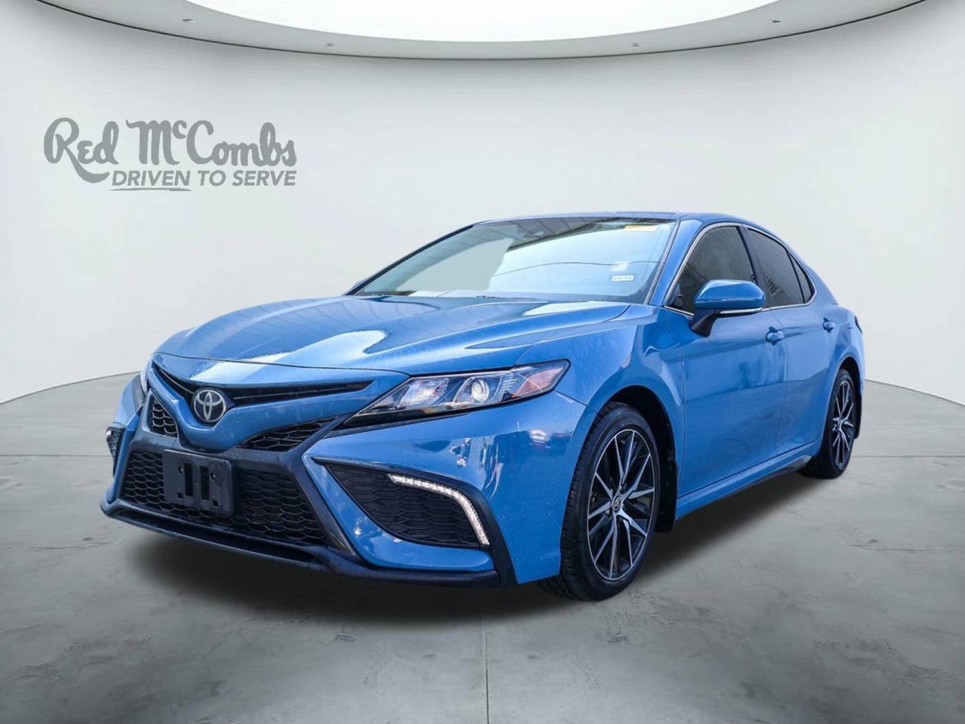 2023 Toyota Camry SE — Sedan — 30,200 mi — San Antonio, TX