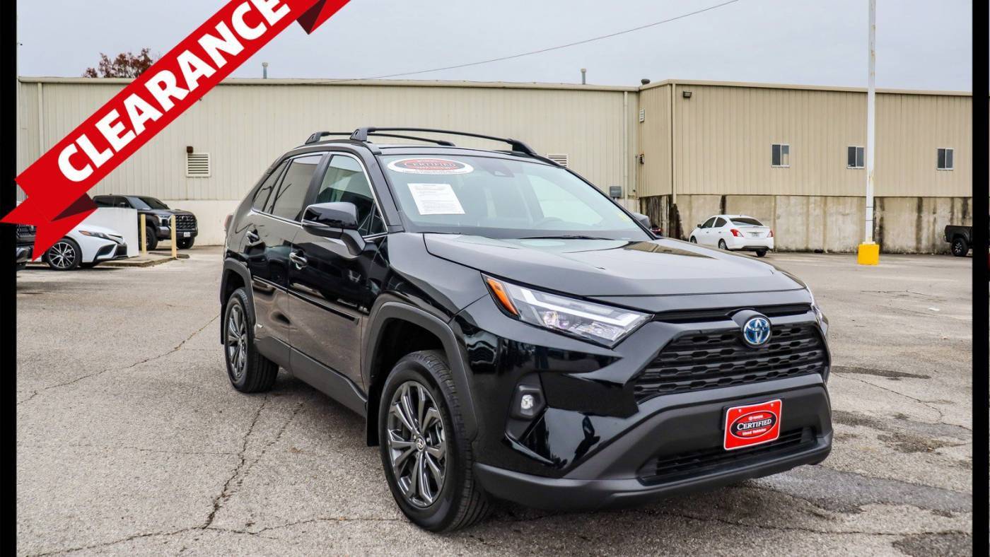 2024 Toyota RAV4 Hybrid XLE Premium — SUV — 5,579 mi — San Antonio, TX