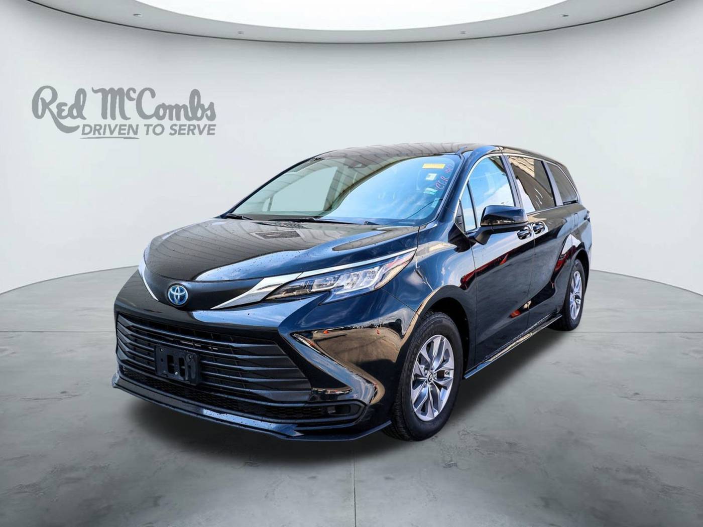2023 Toyota Sienna LE — Minivan — 54,721 mi — San Antonio, TX