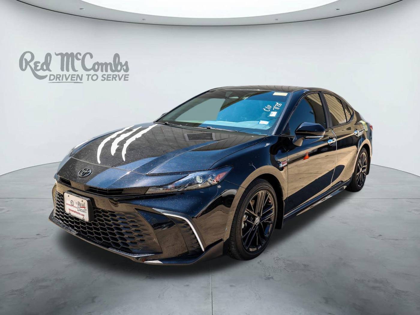 2025 Toyota Camry Hybrid SE — Sedan — 27,442 mi — San Antonio, TX