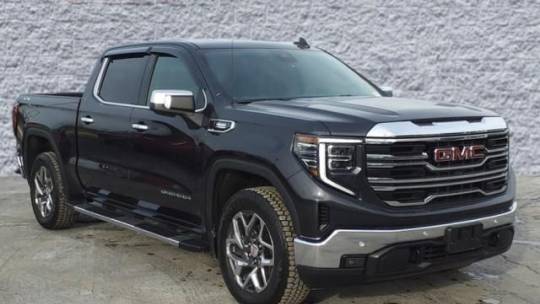 2024 GMC Sierra 1500 SLT — Pickup Truck — 7,829 mi — Matteson, IL