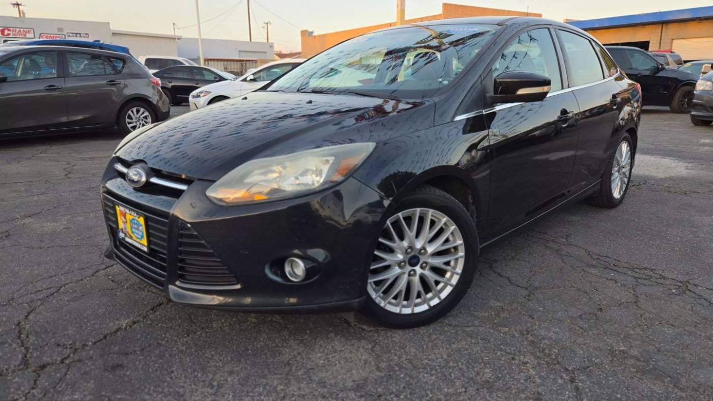 2014 Ford Focus Titanium — Sedan — 93,231 mi — Bellflower, CA