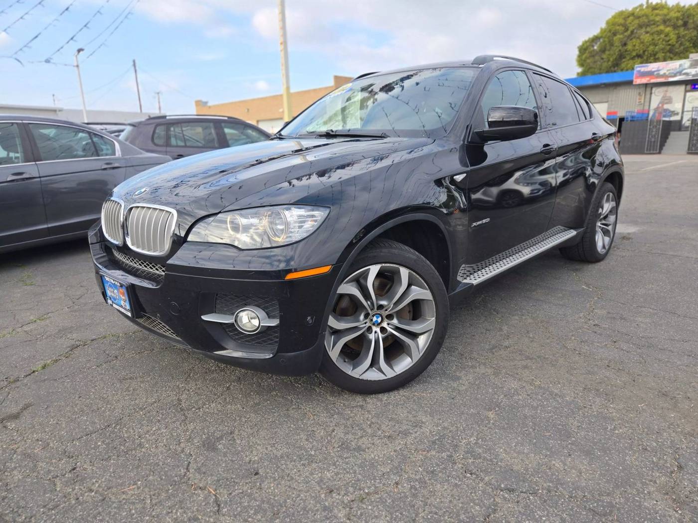 2011 BMW X6 50i — SUV — 92,311 mi — Bellflower, CA