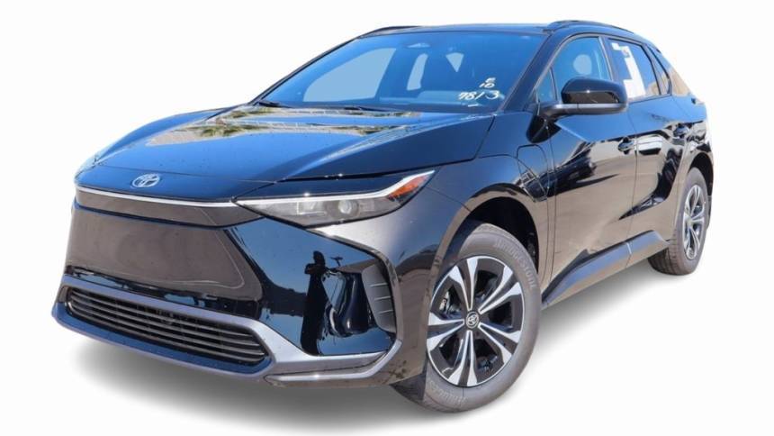 2024 Toyota bZ4X XLE — SUV — 4,425 mi — North Hollywood, CA