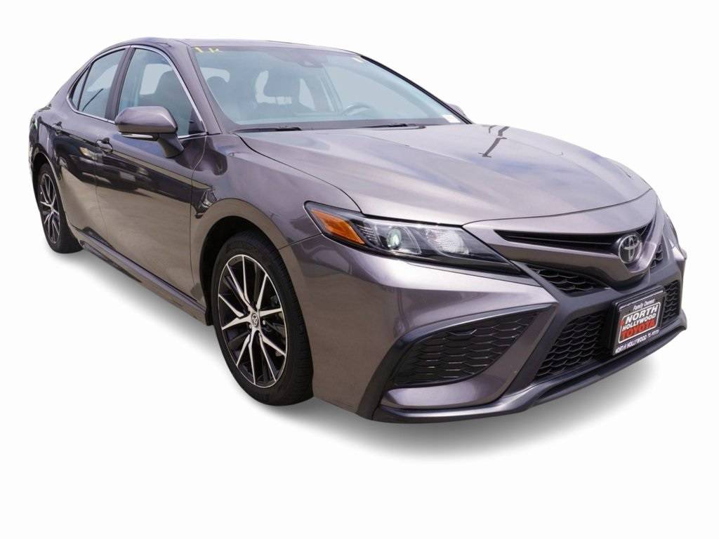 2023 Toyota Camry SE — Sedan — 23,687 mi — North Hollywood, CA