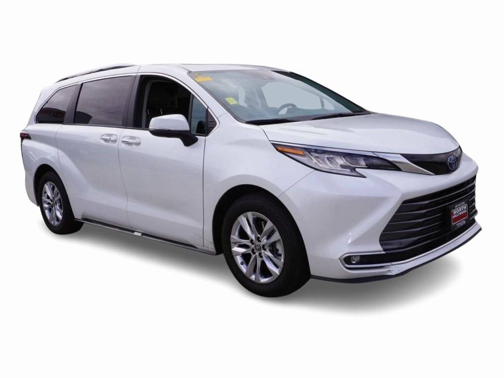 2022 Toyota Sienna Limited — Minivan — 54,832 mi — North Hollywood, CA
