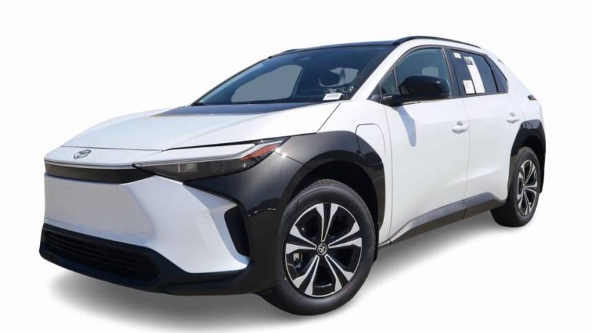 2024 Toyota bZ4X XLE