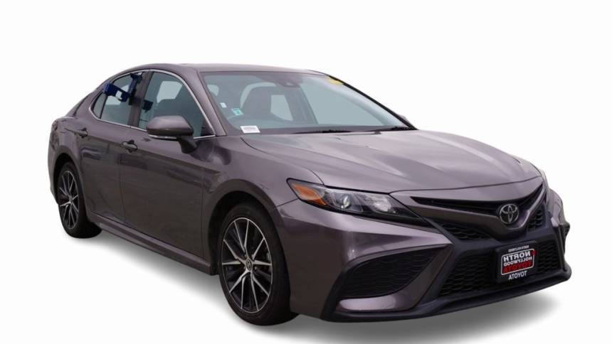 2022 Toyota Camry SE — Sedan — 53,111 mi — North Hollywood, CA