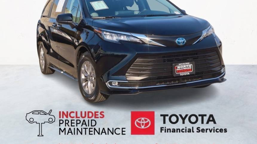 2023 Toyota Sienna XLE — Minivan — 34,493 mi — North Hollywood, CA