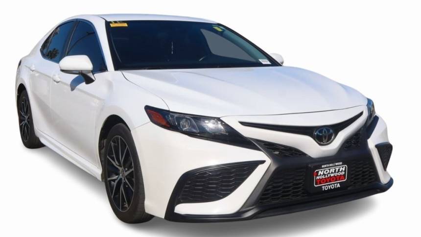 2023 Toyota Camry SE — Sedan — 29,806 mi — North Hollywood, CA