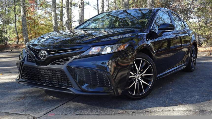2024 Toyota Camry SE — Sedan — 20,505 mi — Alpharetta, GA