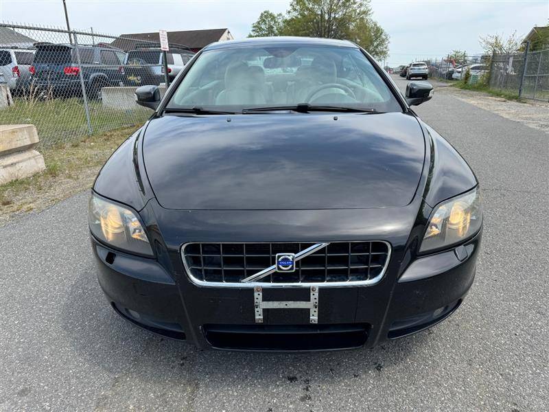 2010 Volvo C70 T5 — Convertible — 142,056 mi — Fredericksburg, VA