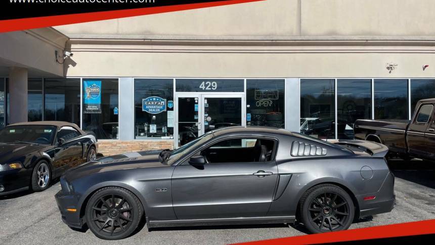 2014 Ford Mustang GT Premium — Coupe — 35,720 mi — Shrewsbury, MA