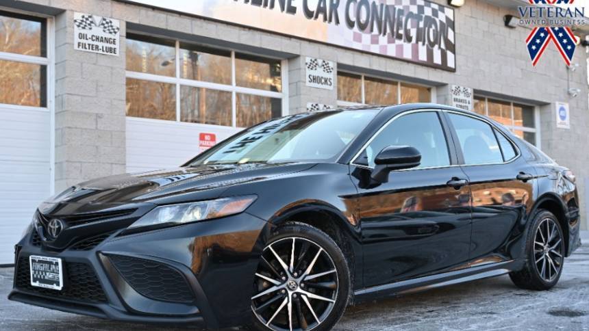 2021 Toyota Camry SE — Sedan — 57,227 mi — Waterbury, CT