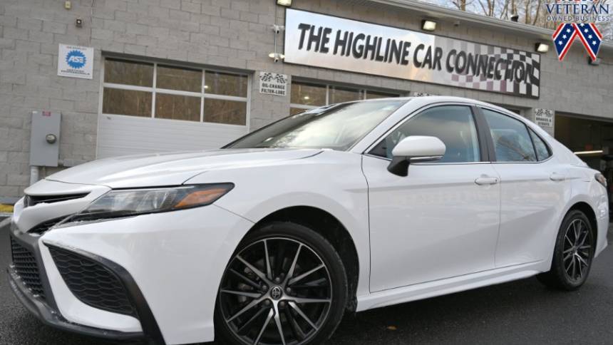 2023 Toyota Camry SE — Sedan — 59,832 mi — Waterbury, CT