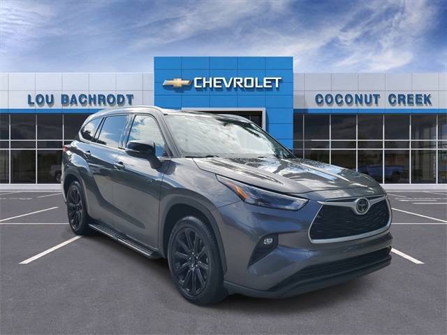 2022 Toyota Highlander XLE — SUV — 43,626 mi — Coconut Creek, FL