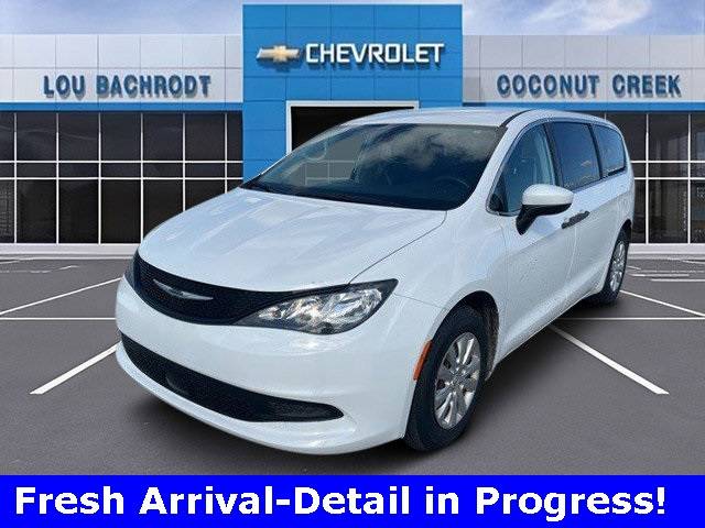 2021 Chrysler Voyager L — Minivan — 57,689 mi — Coconut Creek, FL