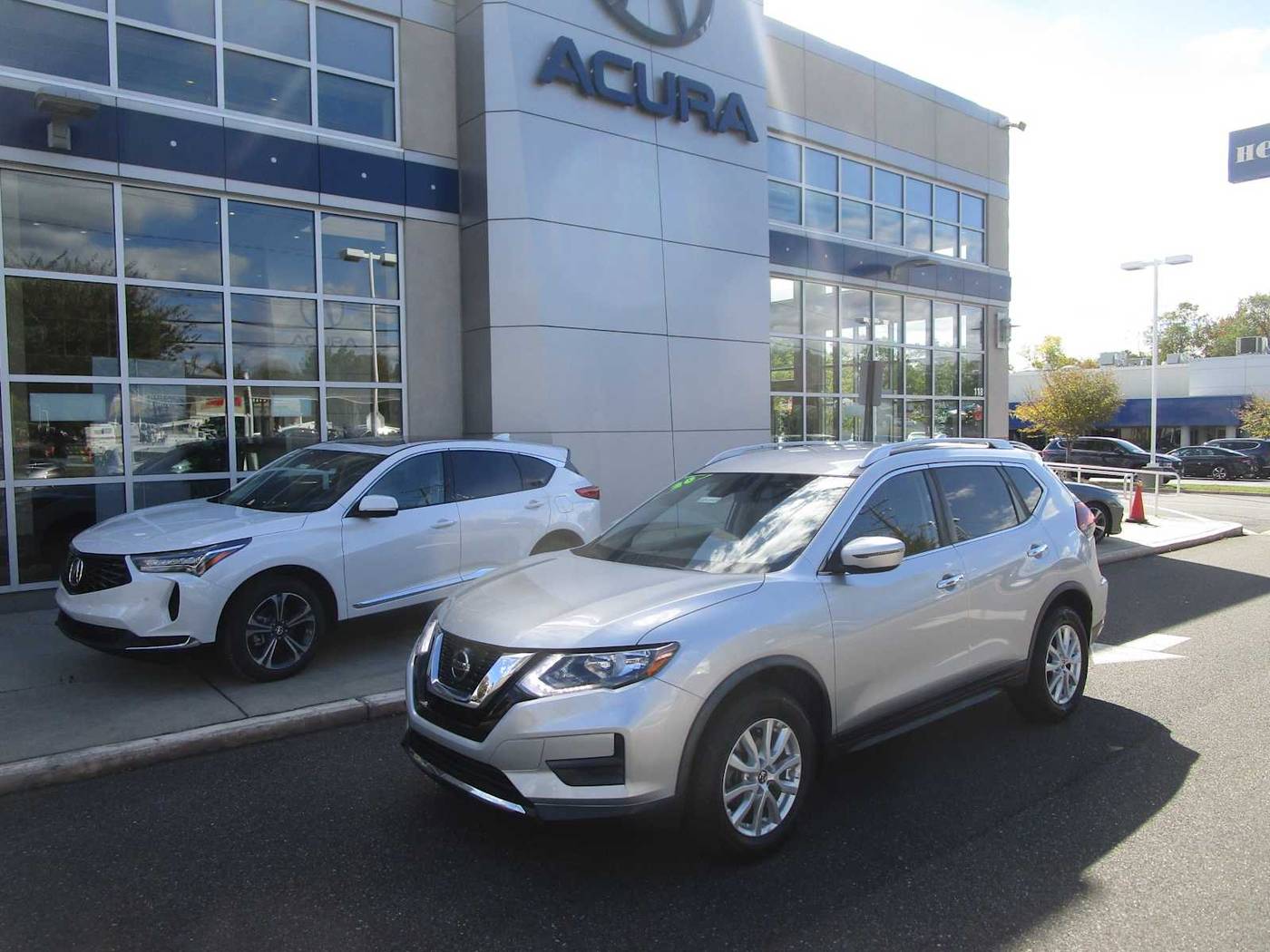 2020 Nissan Rogue SV — SUV — 64,919 mi — New Castle, DE
