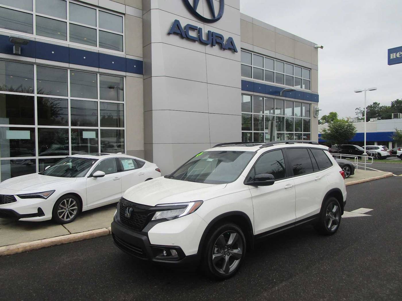 2019 Honda Passport Touring — SUV — 29,422 mi — New Castle, DE
