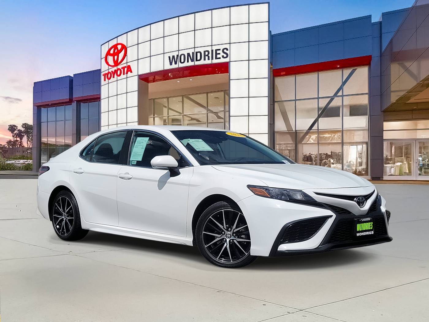 2022 Toyota Camry SE — Sedan — 61,996 mi — Alhambra, CA