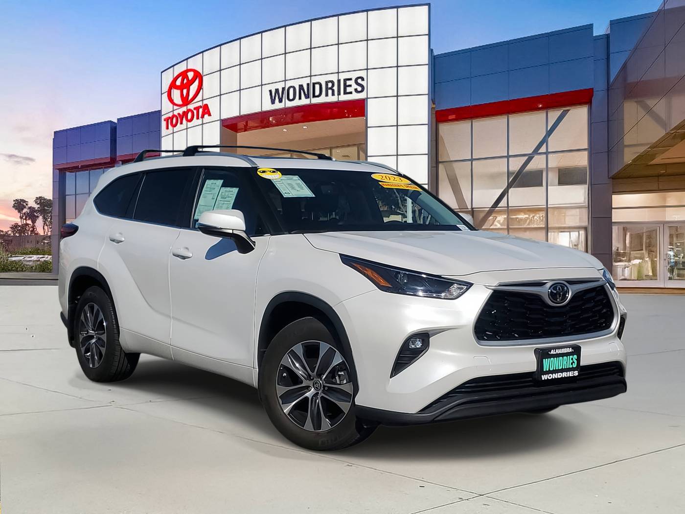 2023 Toyota Highlander L — SUV — 16,997 mi — Alhambra, CA