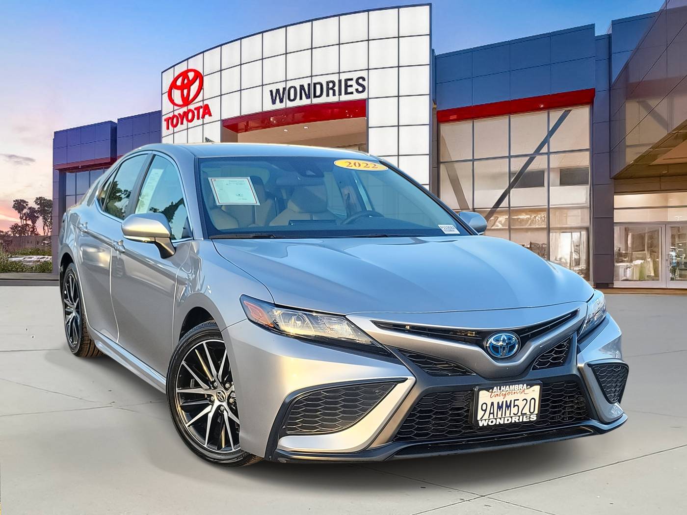 2022 Toyota Camry Hybrid SE — Sedan — 39,018 mi — Alhambra, CA