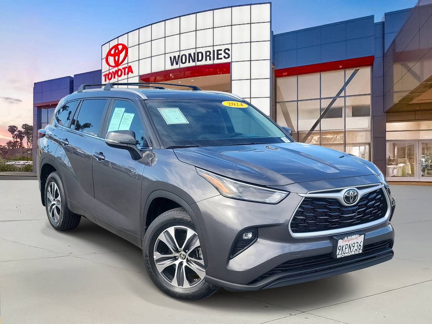 2024 Toyota Highlander LE — SUV — 17,862 mi — Alhambra, CA
