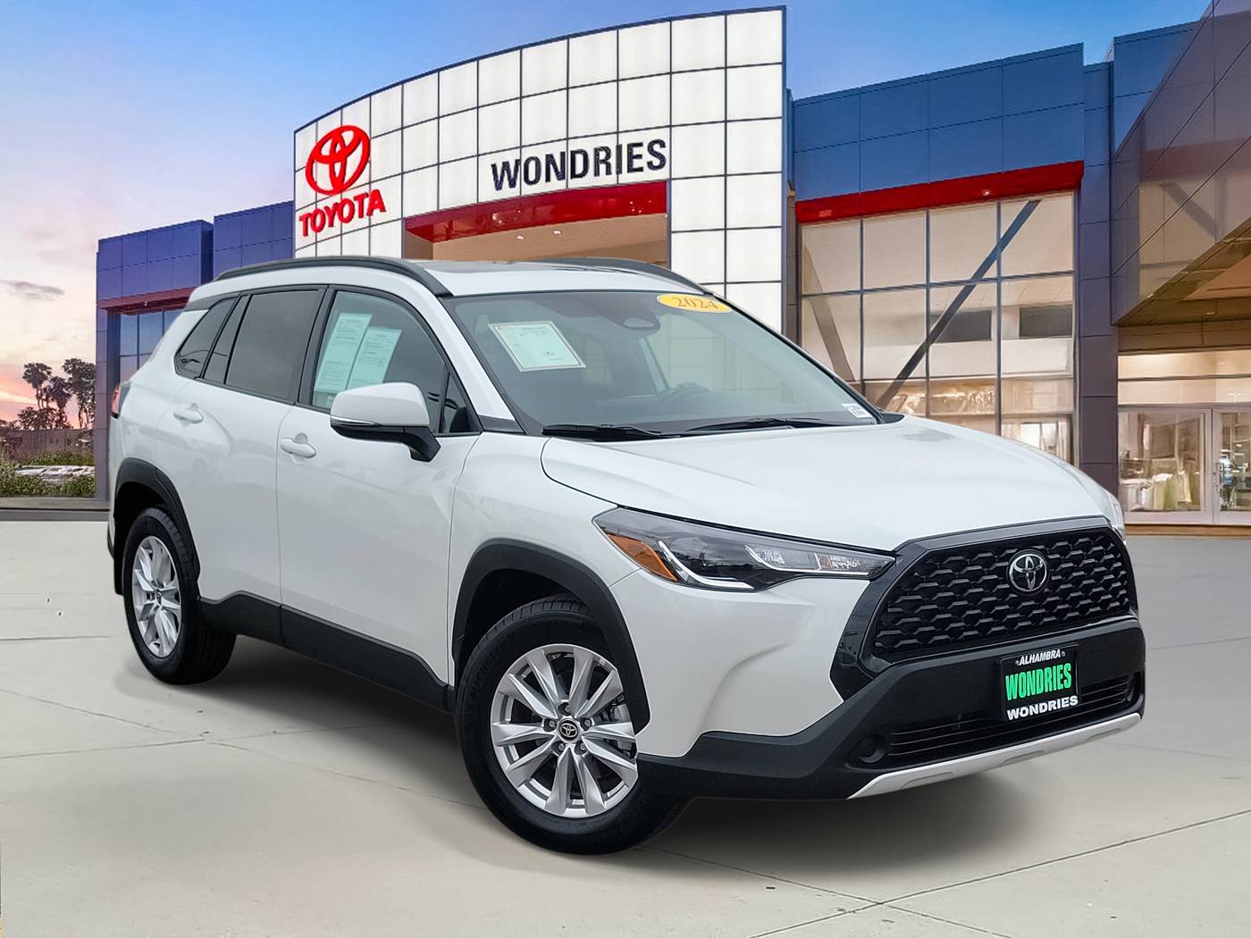 2024 Toyota Corolla Cross LE — SUV — 11,677 mi — Alhambra, CA