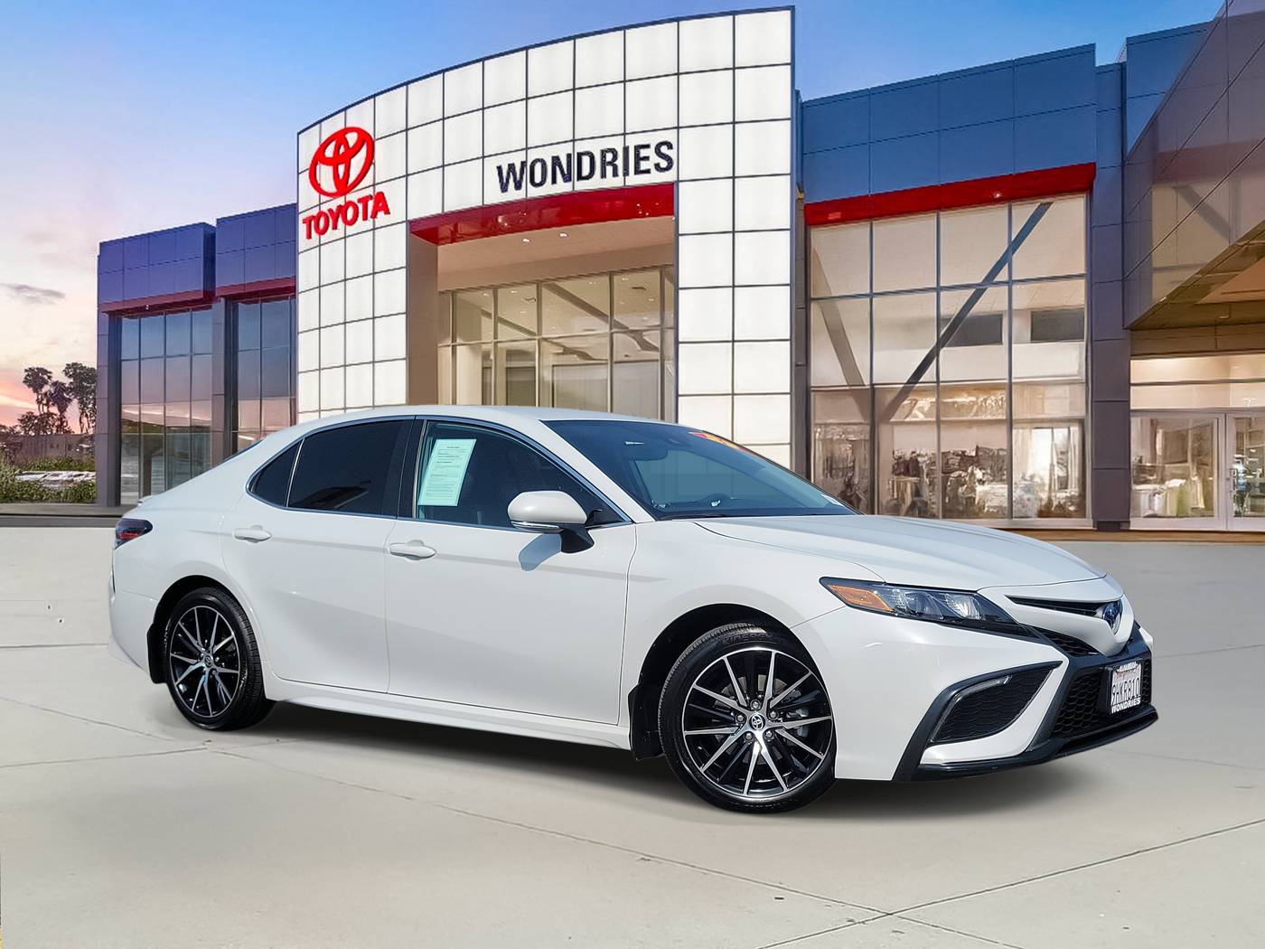 2023 Toyota Camry Hybrid SE — Sedan — 23,244 mi — Alhambra, CA