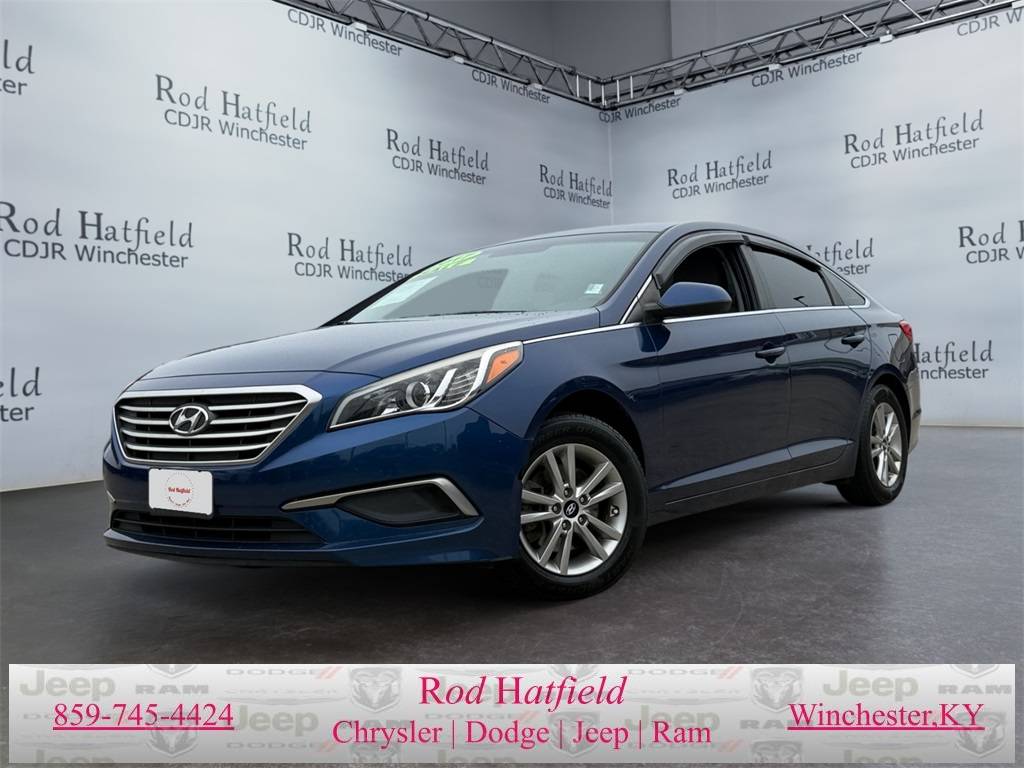 2017 Hyundai Sonata Base — Sedan — 128,750 mi — Winchester, KY