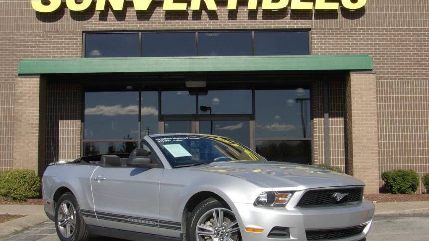 2010 Ford Mustang V6 Premium — Convertible — 71,379 mi — Franklin, TN