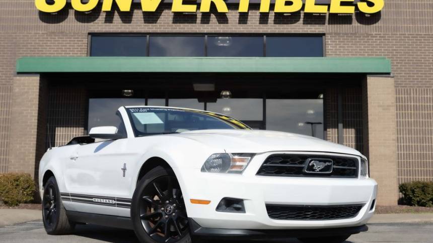 2011 Ford Mustang V6 Premium — Convertible — 51,168 mi — Franklin, TN