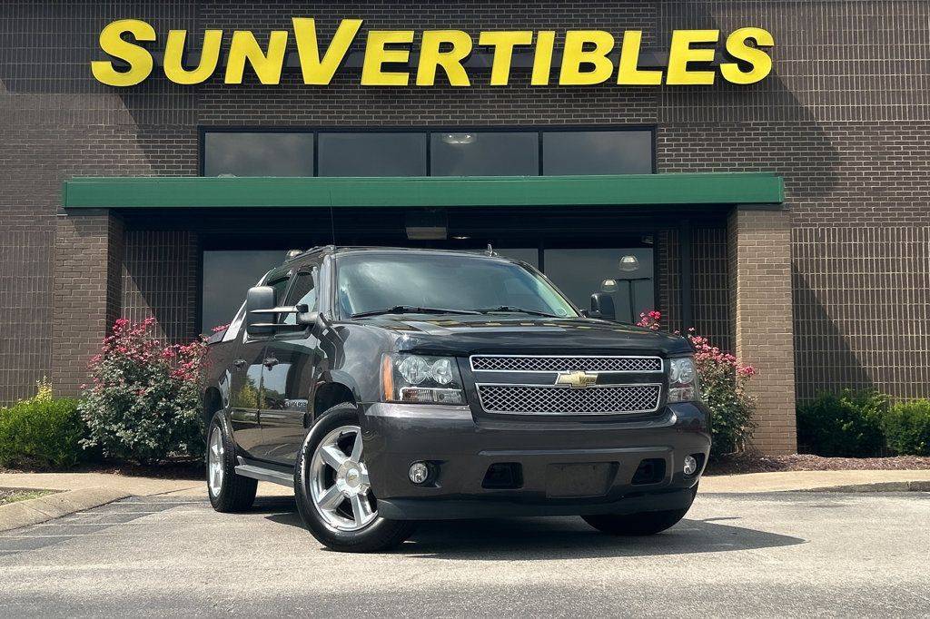 2011 Chevrolet Avalanche LT — Pickup Truck — 89,333 mi — Franklin, TN